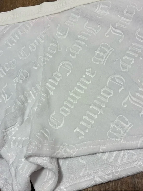 Juicy Couture White Logo women shorts size large - Picture 2 of 6
